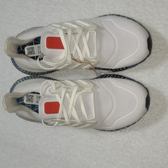 Adidas Ultra Boost 22 Patchwork Graphic Mens Size 6.5 Cloud White GW6912 - Picture 3 of 10